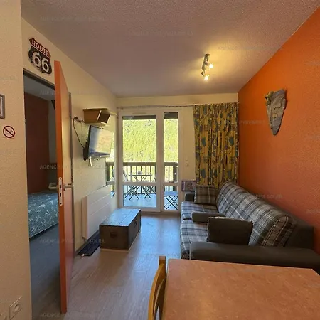 F2 Au Pied Des Pistes - 5 Couchages Avec Wi-fi Et Parking - Fr-1-295-206 * Les Angles (Pyrenees-Orientales)